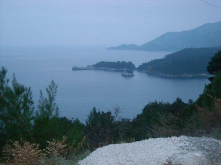 VlachiaΤο Σπίτι Της Ελένηςアパートメント エクステリア 写真