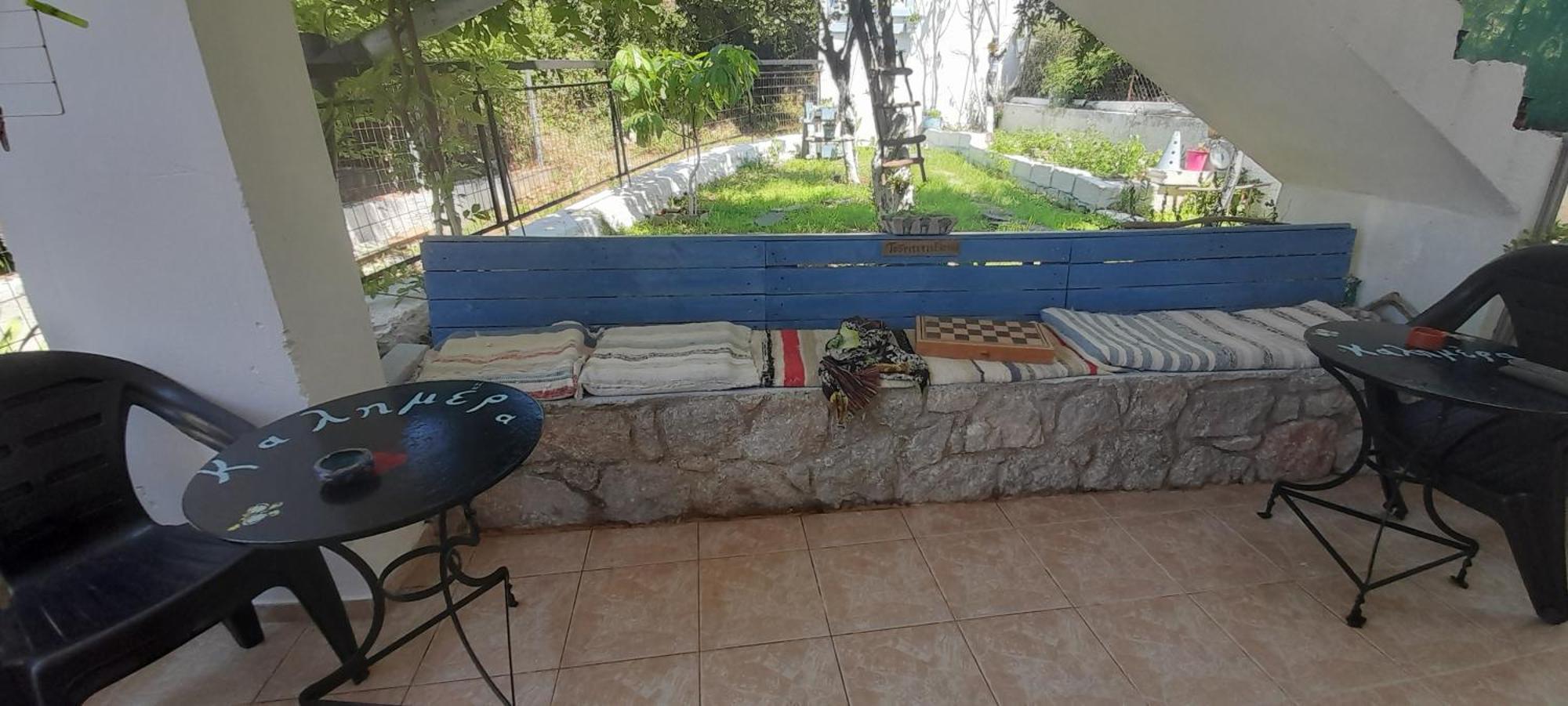 VlachiaΤο Σπίτι Της Ελένηςアパートメント エクステリア 写真